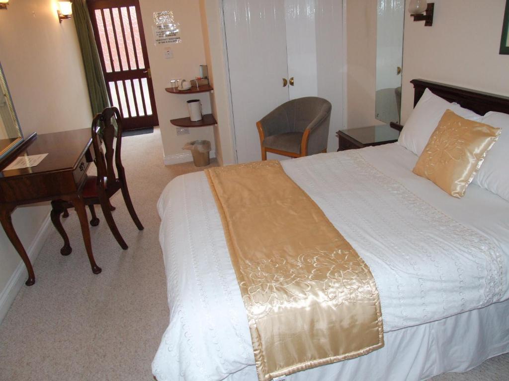 Laburnum House Lodge Хайбридж Номер фото